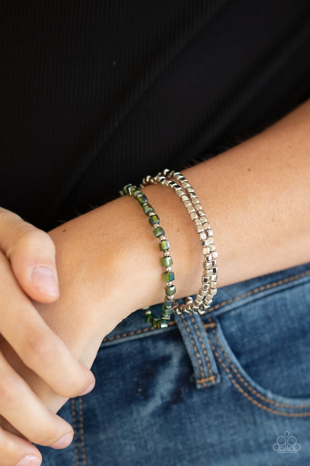 Mix and Mash - Green - Paparazzi Bracelet Image