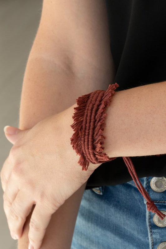 Make Yourself at HOMESPUN - Brown - Paparazzi Bracelet Image