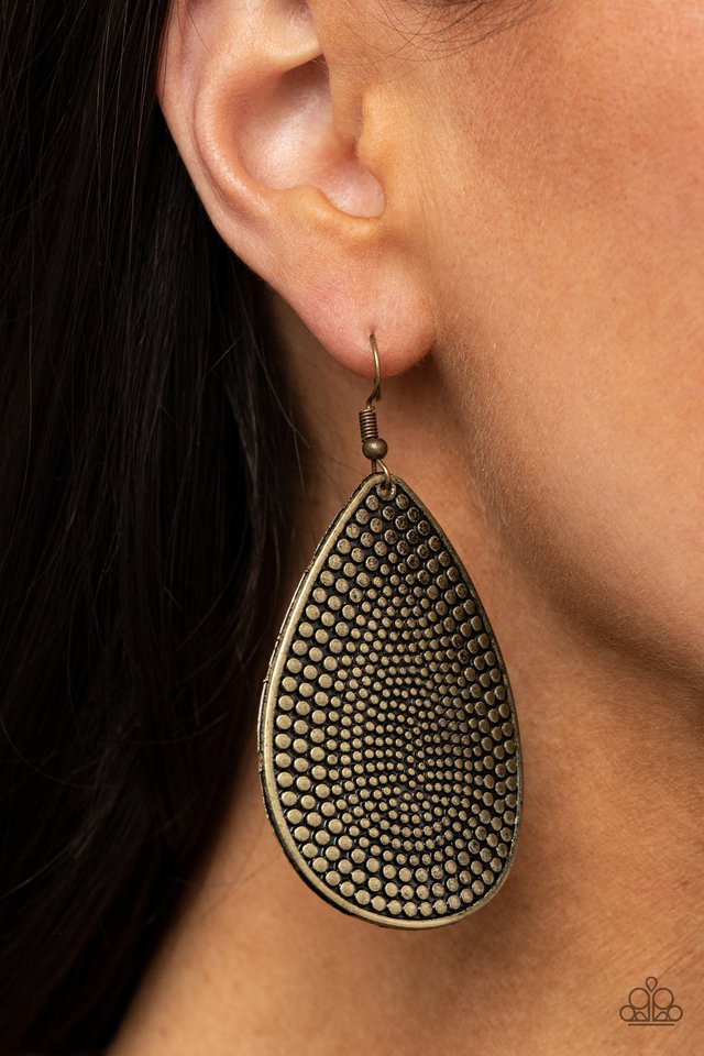 Artisan Adornment - Brass - Paparazzi Earring Image