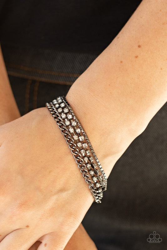 Brilliantly Beaming - Black - Paparazzi Bracelet Image