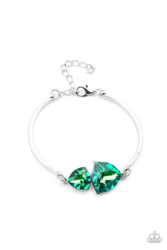 Deep Space Shimmer - Green - Paparazzi Bracelet Image