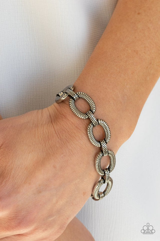 Industrial Amazon - Silver - Paparazzi Bracelet Image