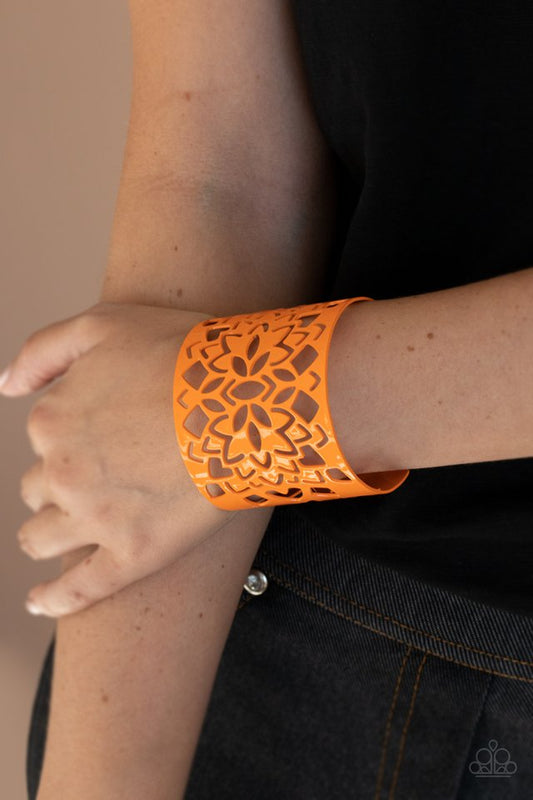 Hacienda Hotspot - Orange - Paparazzi Bracelet Image