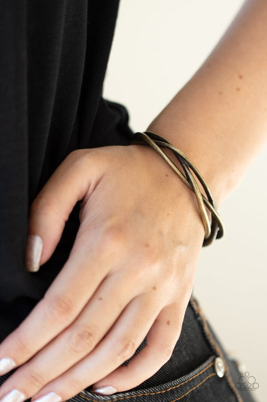 PLAIT Tectonics - Brass - Paparazzi Bracelet Image