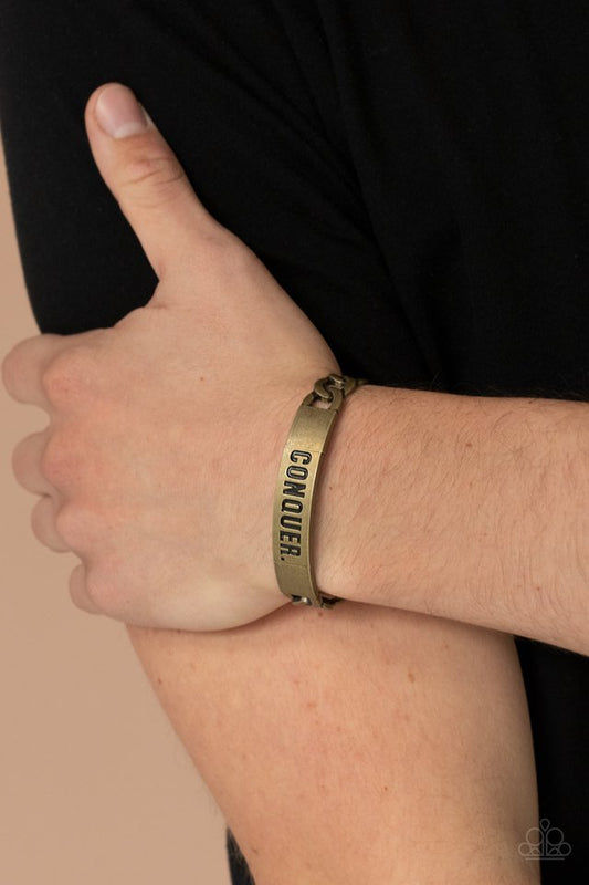Conquer Your Fears - Brass - Paparazzi Bracelet Image