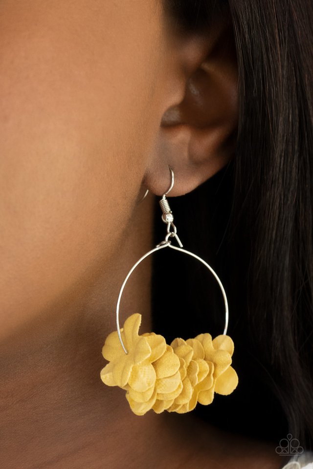 Flirty Florets - Yellow - Paparazzi Earring Image