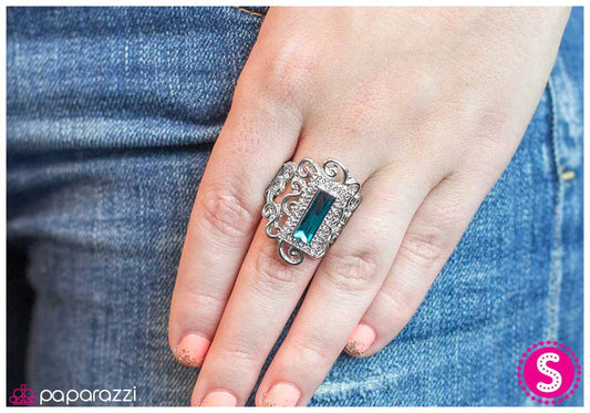 Paparazzi Ring ~ The Tempest - Blue