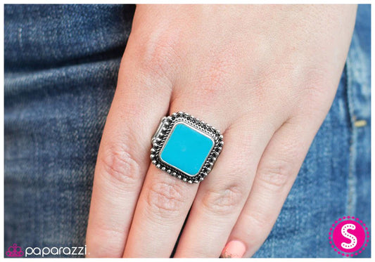 Paparazzi Ring ~ Blue Lagoon - Blue