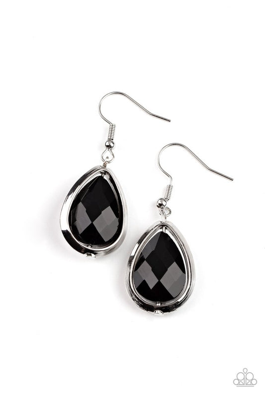 Drop-Dead Duchess - Black - Paparazzi Earring Image