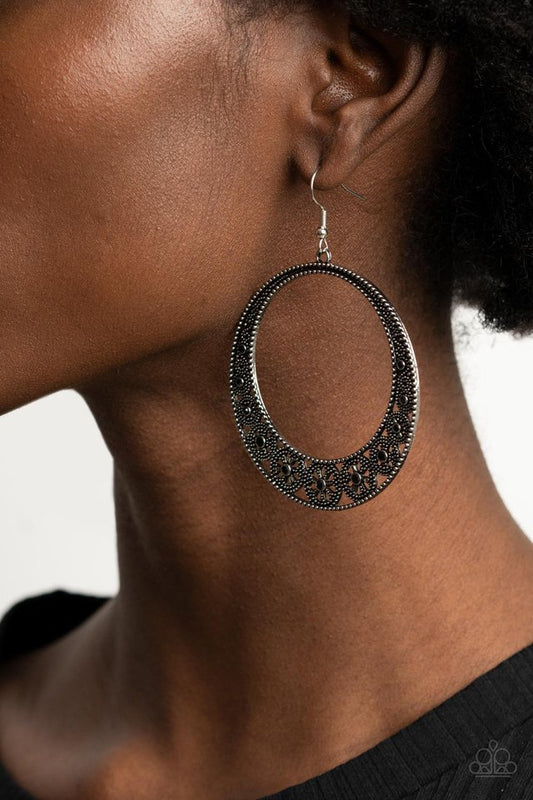 Bodaciously Blooming - Black - Paparazzi Earring Image