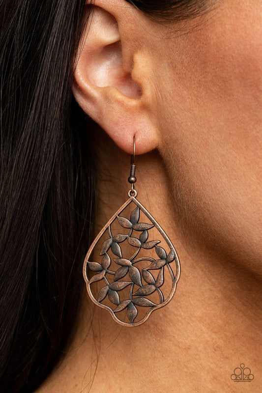 ​Taj Mahal Gardens - Copper - Paparazzi Earring Image