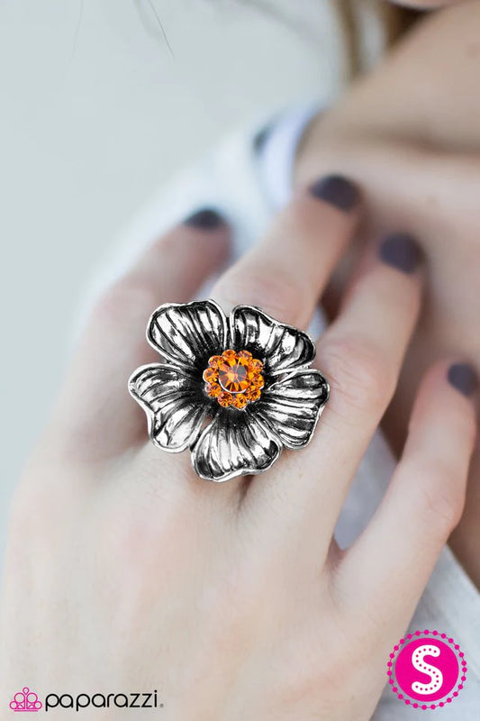 Paparazzi Ring ~ Summer Vacation - Orange