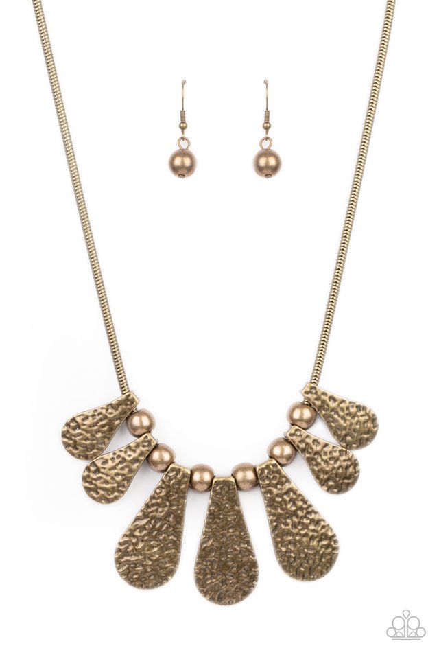 Gallery Goddess - Brass - Paparazzi Necklace Image