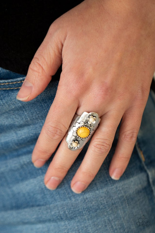 Badlands Garden - Yellow - Paparazzi Ring Image