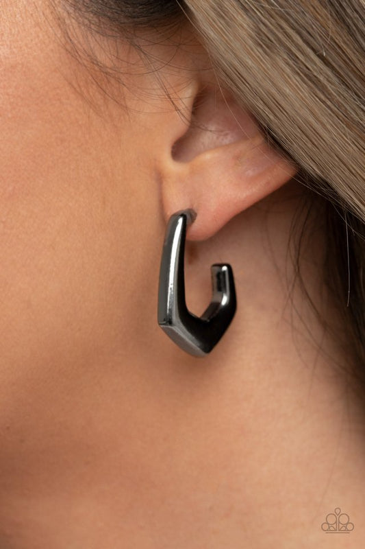 On The Hook - Black - Paparazzi Earring Image