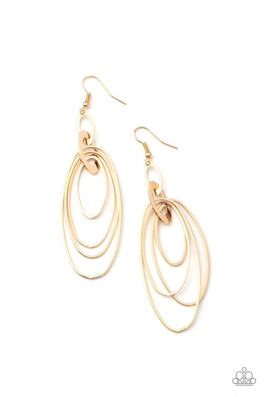 ​OVAL The Moon - Gold - Paparazzi Earring Image