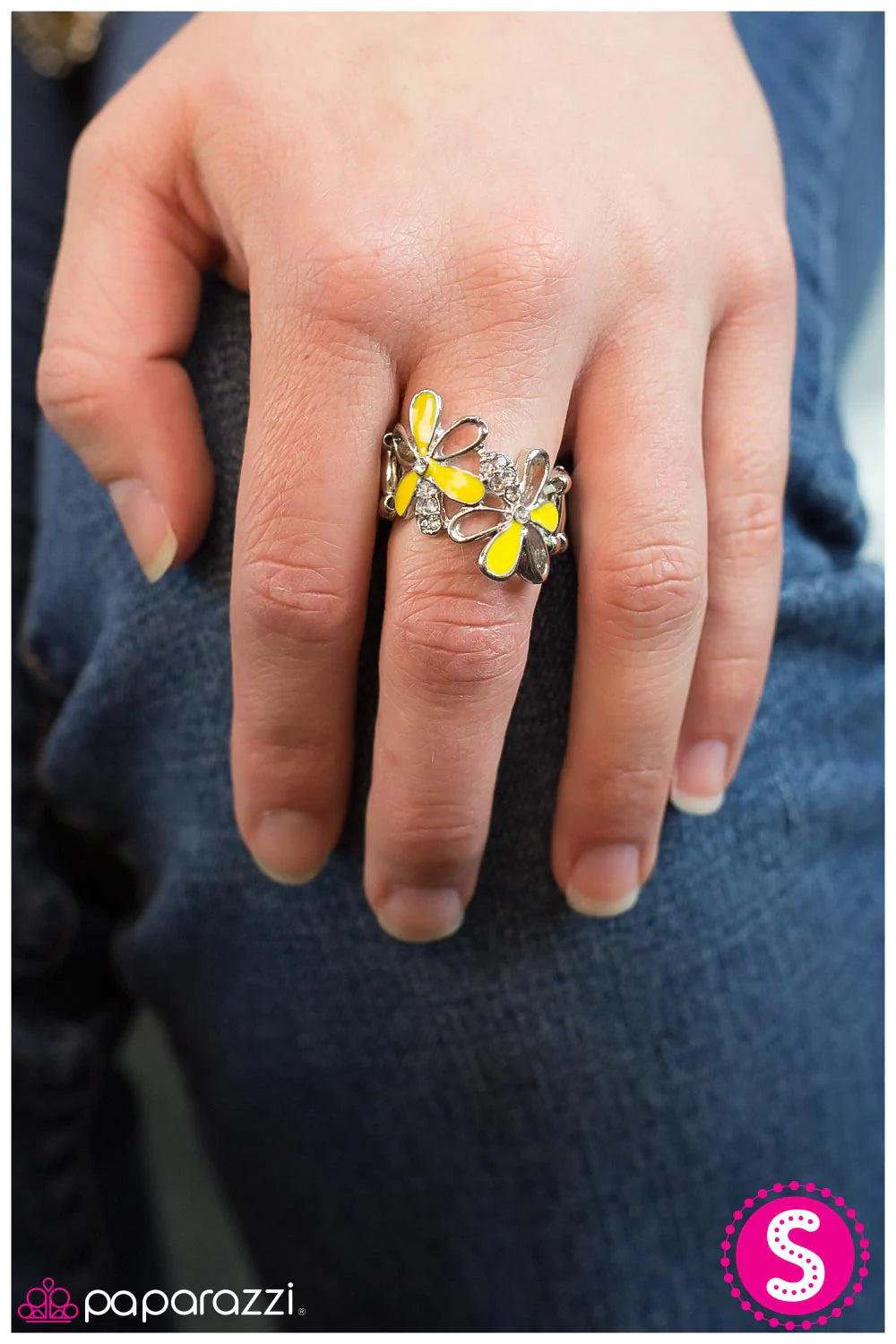 Anillo Paparazzi ~ On The Sunny Side - Amarillo