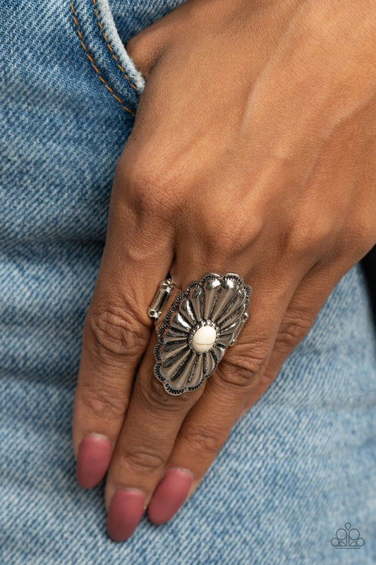 Cottage Couture - White - Paparazzi Ring Image