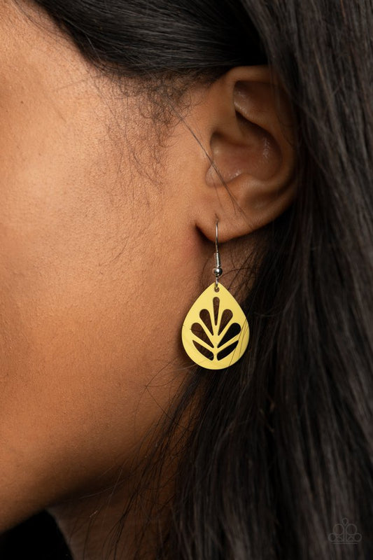 LEAF Yourself Wide Open - Yellow - Paparazzi Earring Image