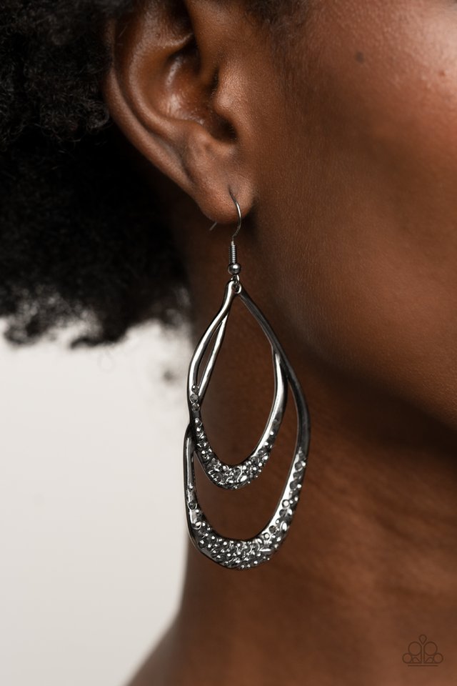 Beyond Your GLEAMS - Black - Paparazzi Earring Image
