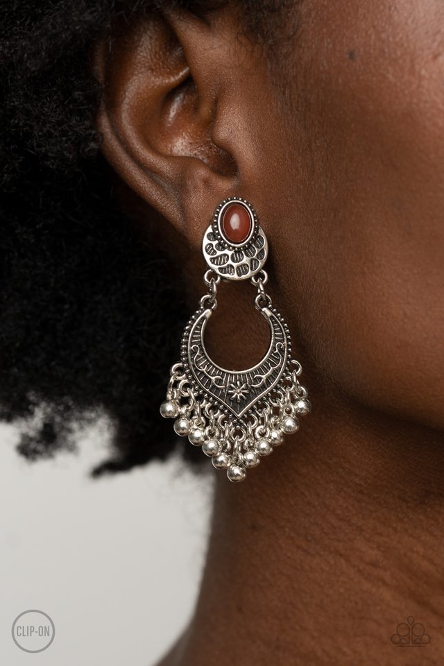 ​Summery Gardens - Brown - Paparazzi Earring Image