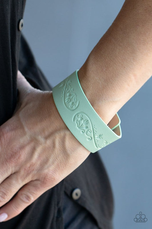 Butterfly Canopy - Green - Paparazzi Bracelet Image