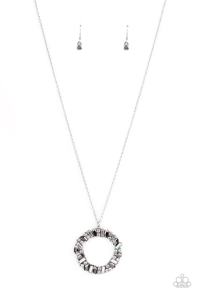 Wreathed in Wealth - Silver - Paparazzi Necklace Image