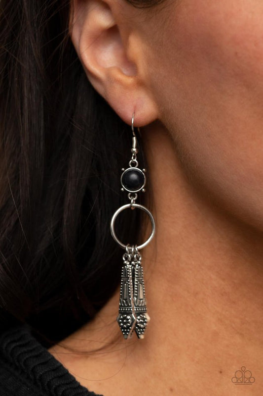 Prana Paradise - Black - Paparazzi Earring Image