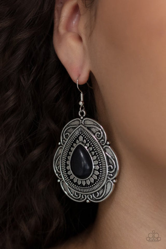 Southwestern Soul - Black - Paparazzi Earring Image