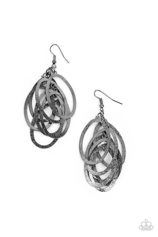 Mind OVAL Matter - Black - Paparazzi Earring Image