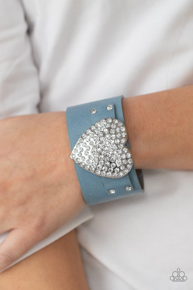 Flauntable Flirt - Blue - Paparazzi Bracelet Image
