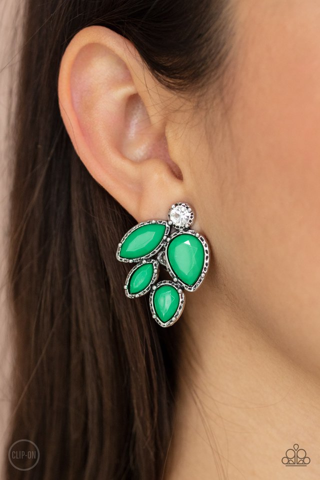 Fancy Foliage - Green - Paparazzi Earring Image