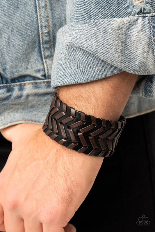 ​Biker Badlands - Black - Paparazzi Bracelet Image