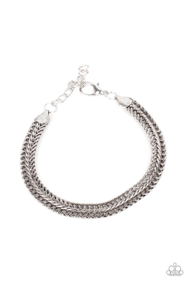 ​Extraordinary Edge - Silver - Paparazzi Bracelet Image