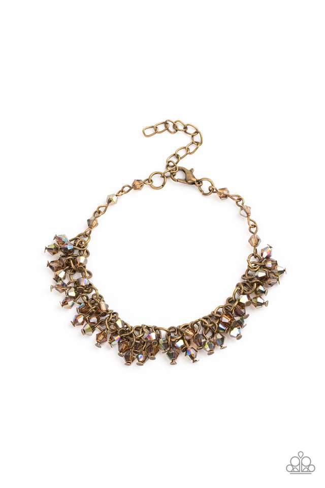 ​Twinkly Twilight - Brass - Paparazzi Bracelet Image