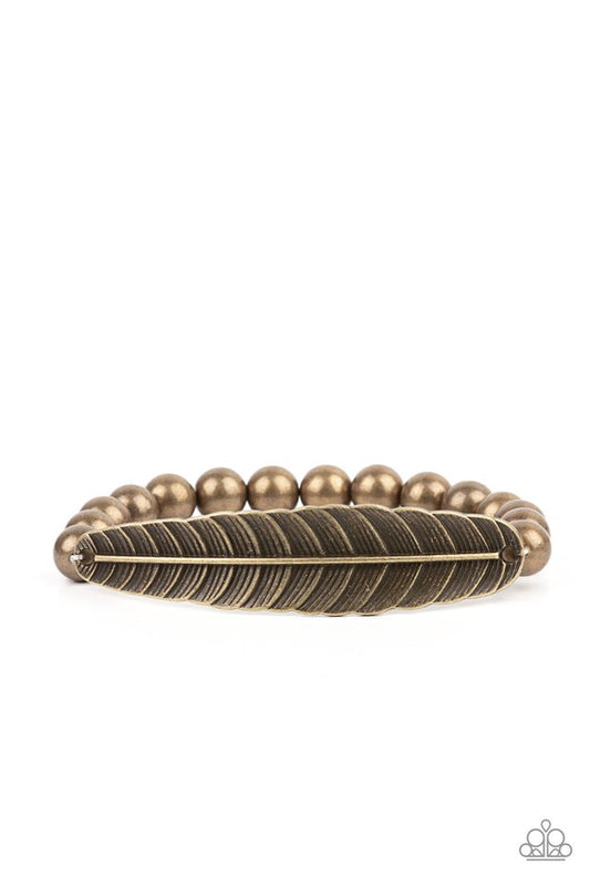 ​Featherlight Fashion - Brass - Paparazzi Bracelet Image