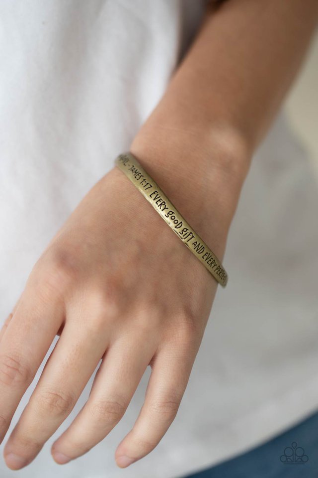 Perfect Present - Brass - Paparazzi Bracelet Image