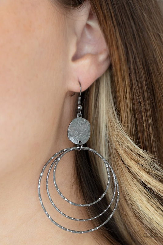 ​Universal Rehearsal - Black - Paparazzi Earring Image