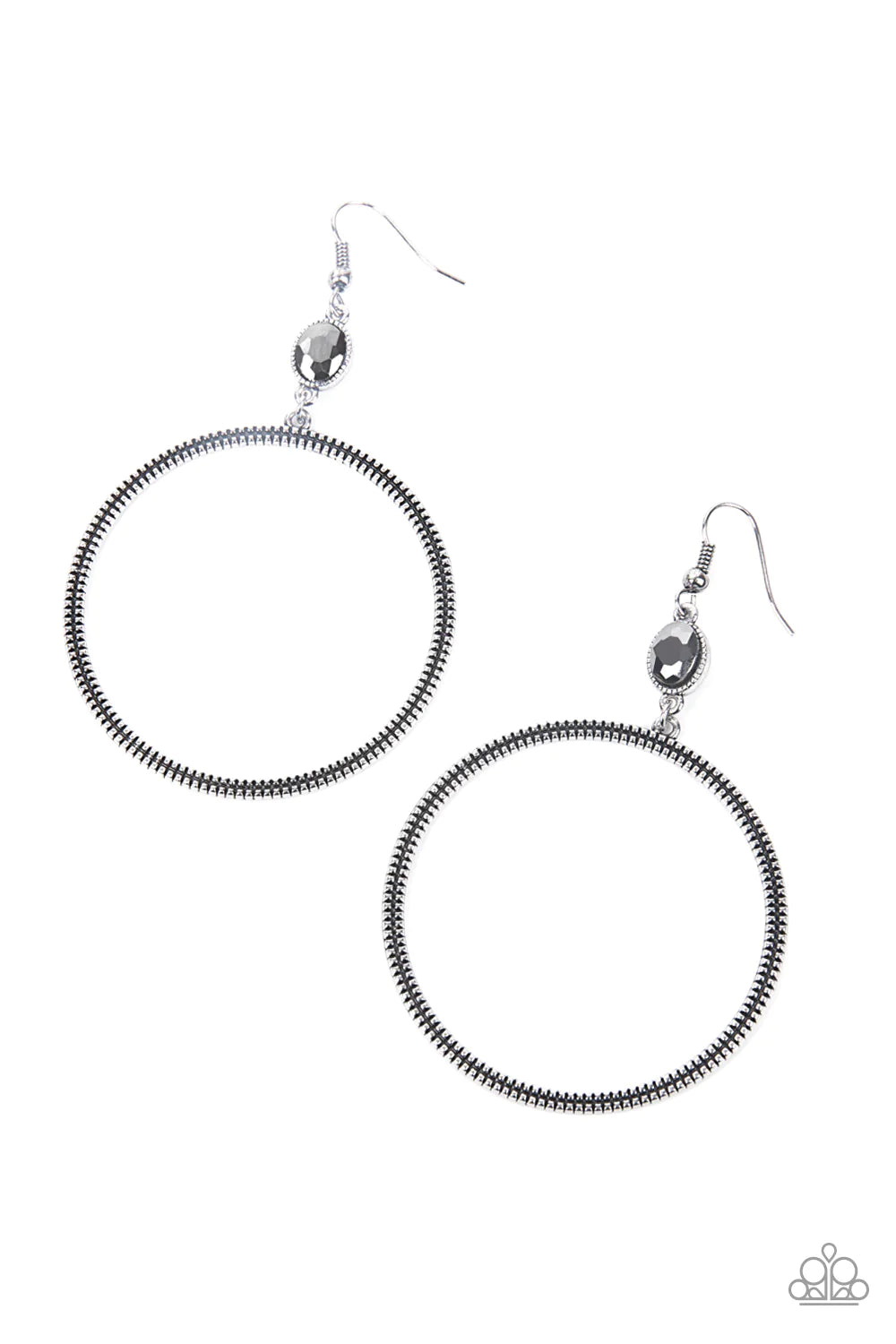 Paparazzi Earring ~ Work That Circuit - Silver