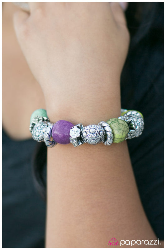 Paparazzi Bracelet ~ A La Mode - Multi