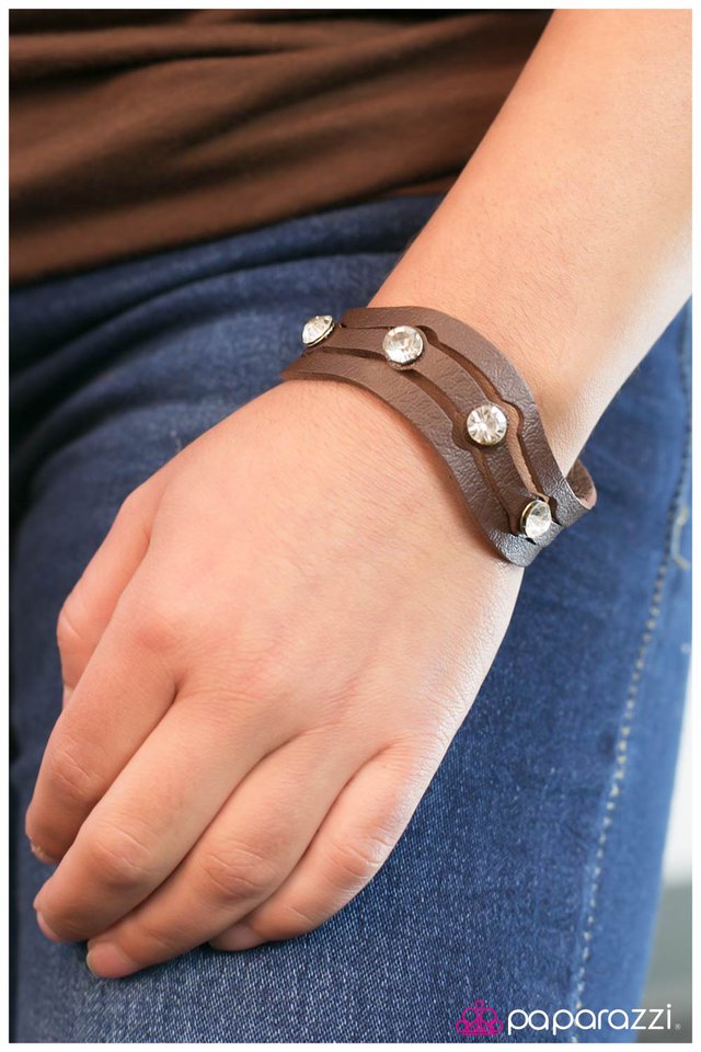 Paparazzi Bracelet ~ Hometown Glory - Brown