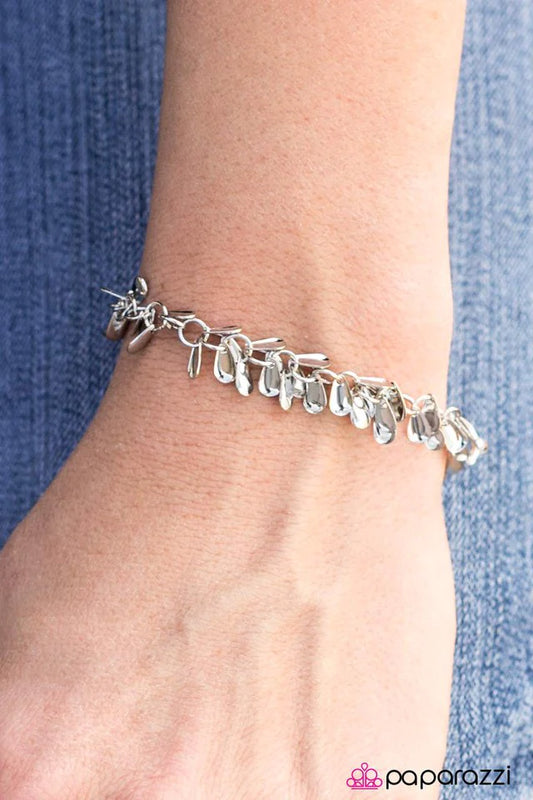 Pulsera Paparazzi ~ Miss Priss - Plata