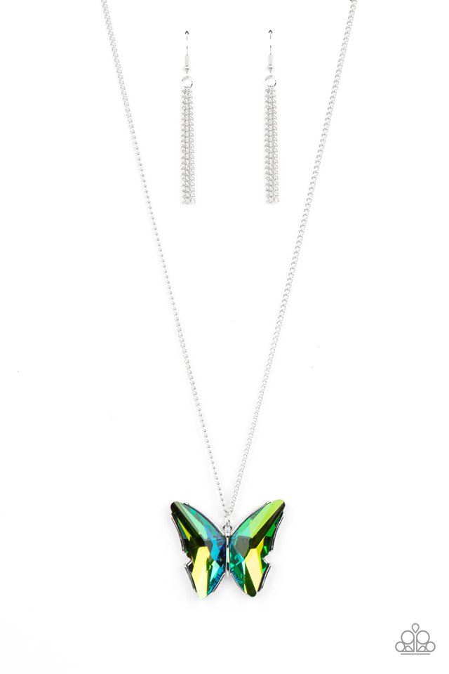 The ​Social Butterfly Effect - Green - Paparazzi Necklace Image