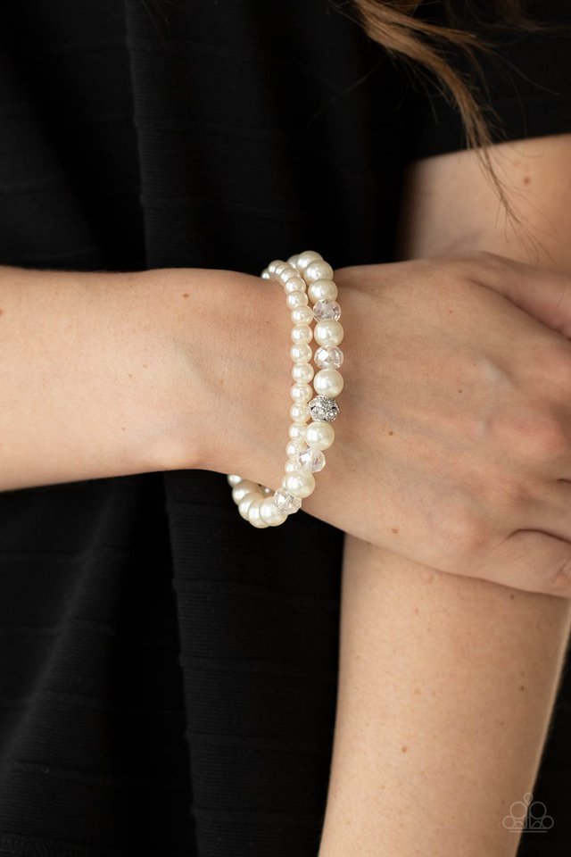Cotton Candy Dreams - White - Paparazzi Bracelet Image