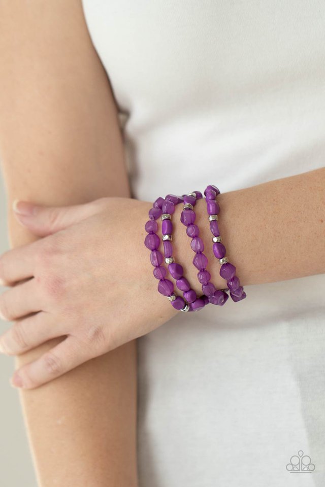 Nice GLOWING! - Purple - Paparazzi Bracelet Image