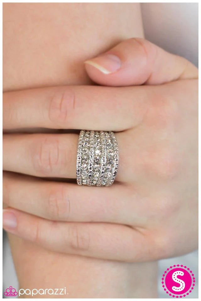 Paparazzi Ring ~ Million Dollar Baby - White