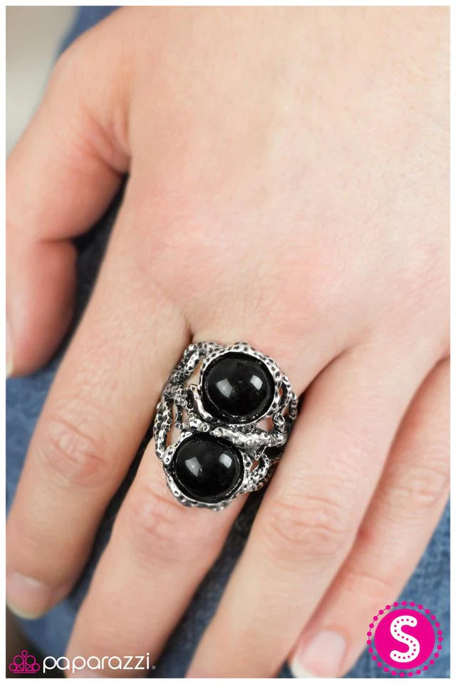 Paparazzi Ring ~ I Put A Spell On You - Black