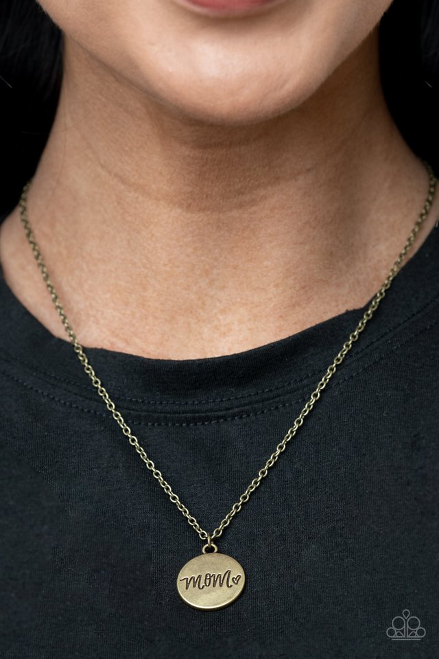 ​The Cool Mom - Brass - Paparazzi Necklace Image