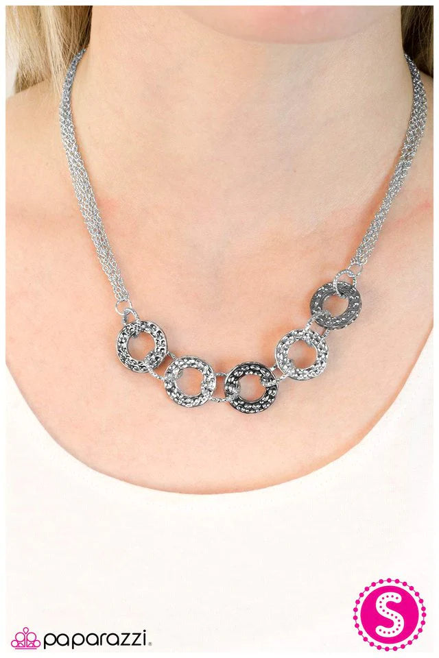 Paparazzi Necklace ~ Hoopla - Silver