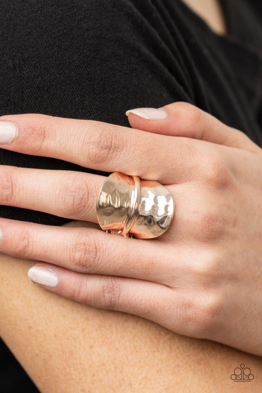 ​High Stakes Gleam - Rose Gold - Paparazzi Ring Image